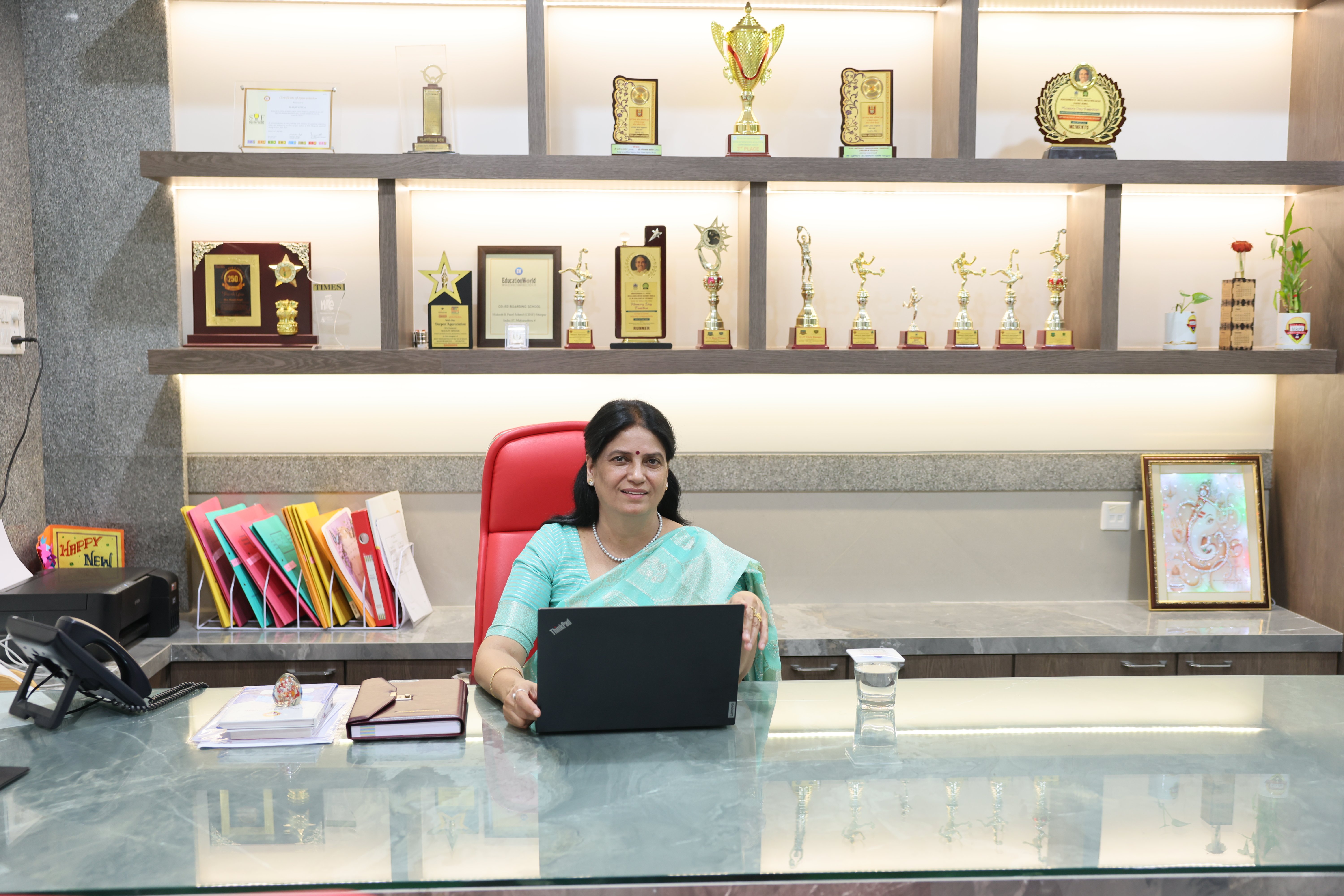 Principal Ms. Manju Singh